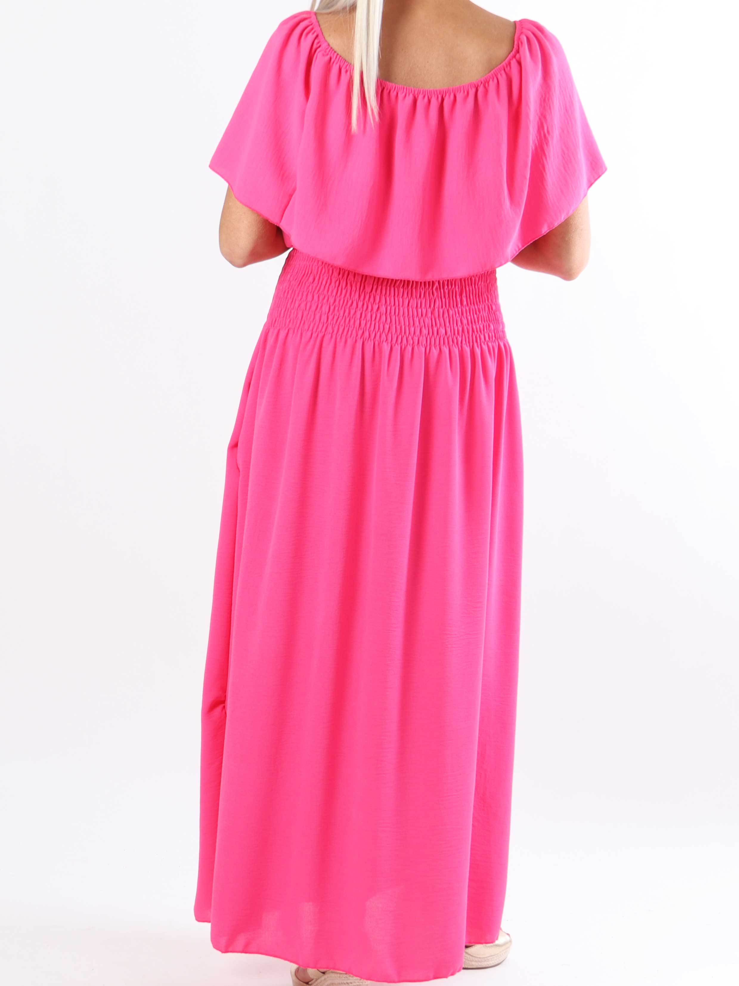 Rachel - Lång plus size-klänning med fickor och volang i nederkanten